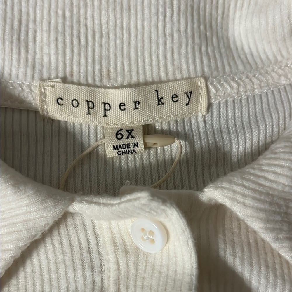 Copper Key Cream Ribbed Button-Up Shirt - Picture 2 of 9